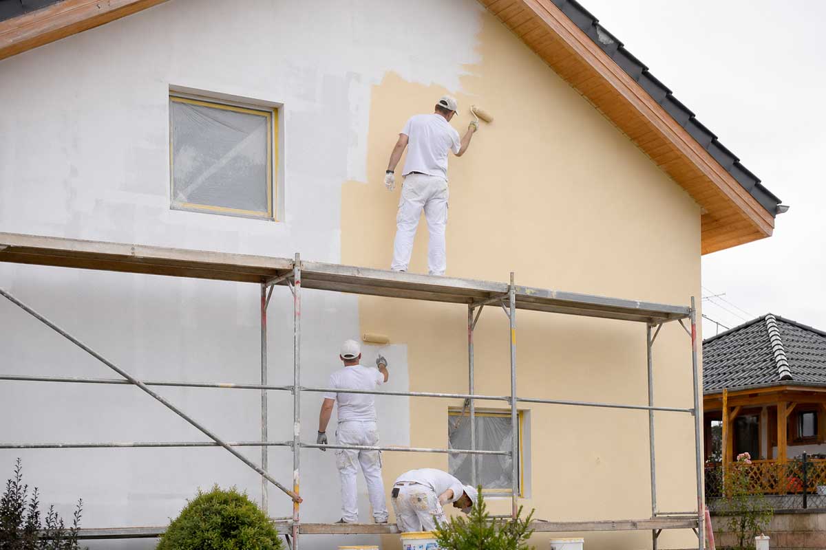 Pintura exterior aplicada con resistencia al salitre